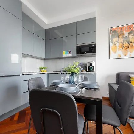 Nowoczesny Apartament Z Parkingiem Na Pradze Poludnie W Warszawie By Noclegi Renters Varšava Exteriér fotografie