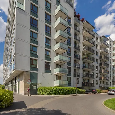 Nowoczesny Apartament Z Parkingiem Na Pradze Poludnie W Warszawie By Noclegi Renters Varšava Exteriér fotografie